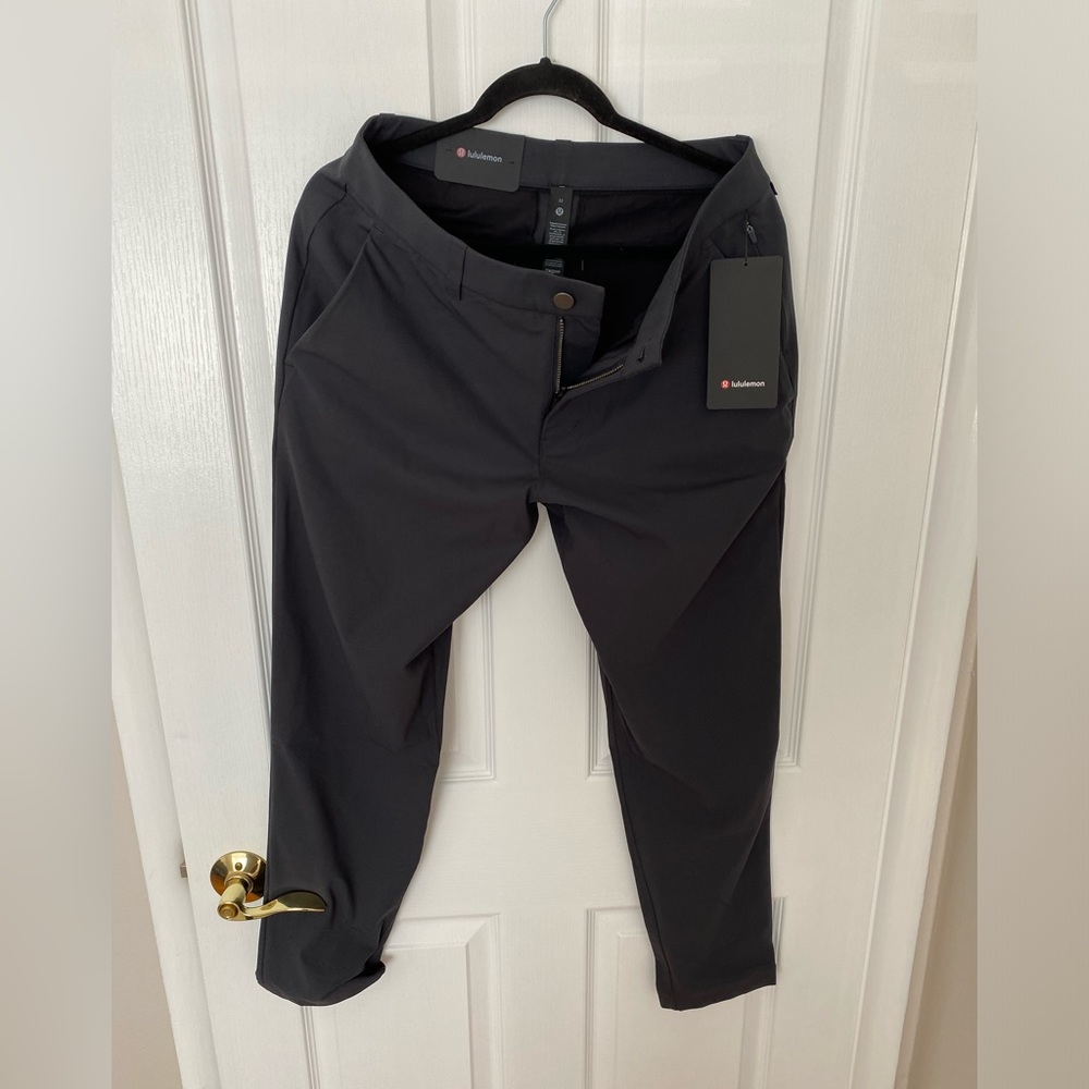 NWT Lululemon ABC trouser slim size 32 x30